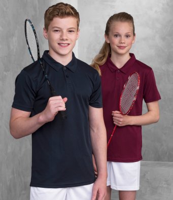  Performance - Polos