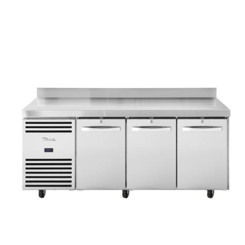 True 3 Door 1/1 GN Counter Freezer w/ Splashback TCF1/3-CL-WT-DL-DR-DR (Direct)